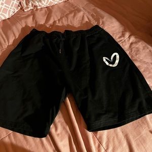 hardly worn, black romwe shorts with a heart